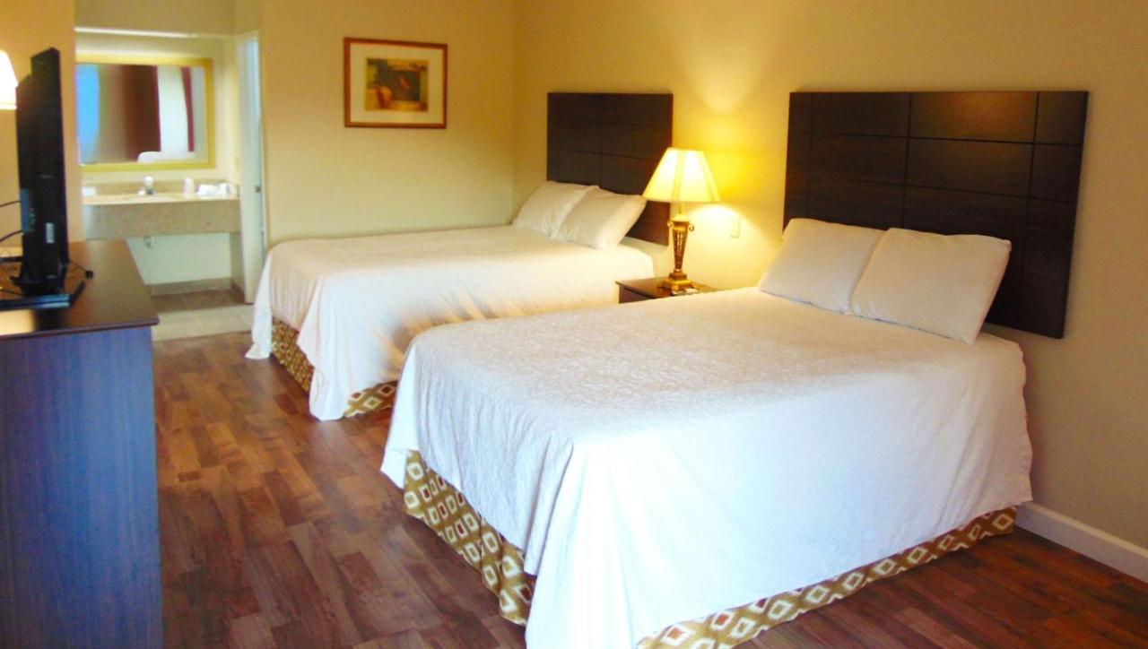Days Inn & Suites By Wyndham Brewton Eksteriør bilde